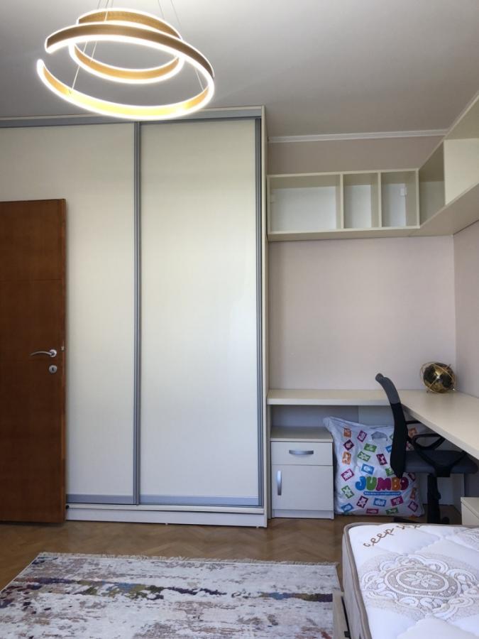 Gallery image 7
