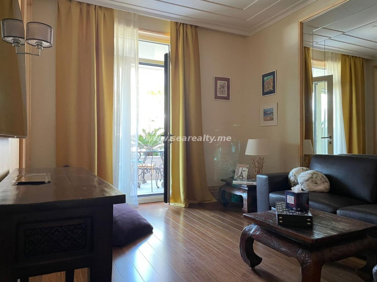 Gallery image 8