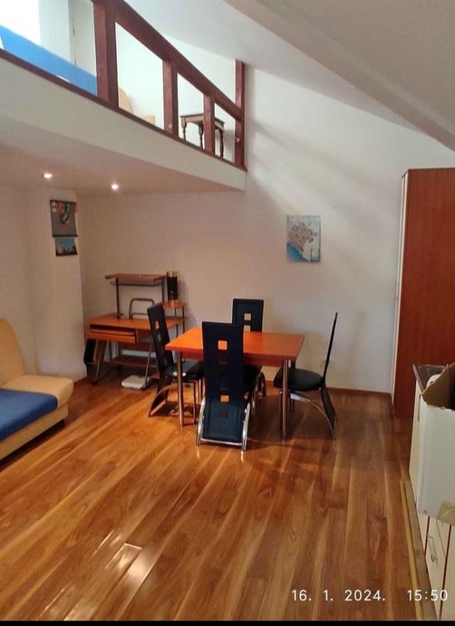 Gallery image 11