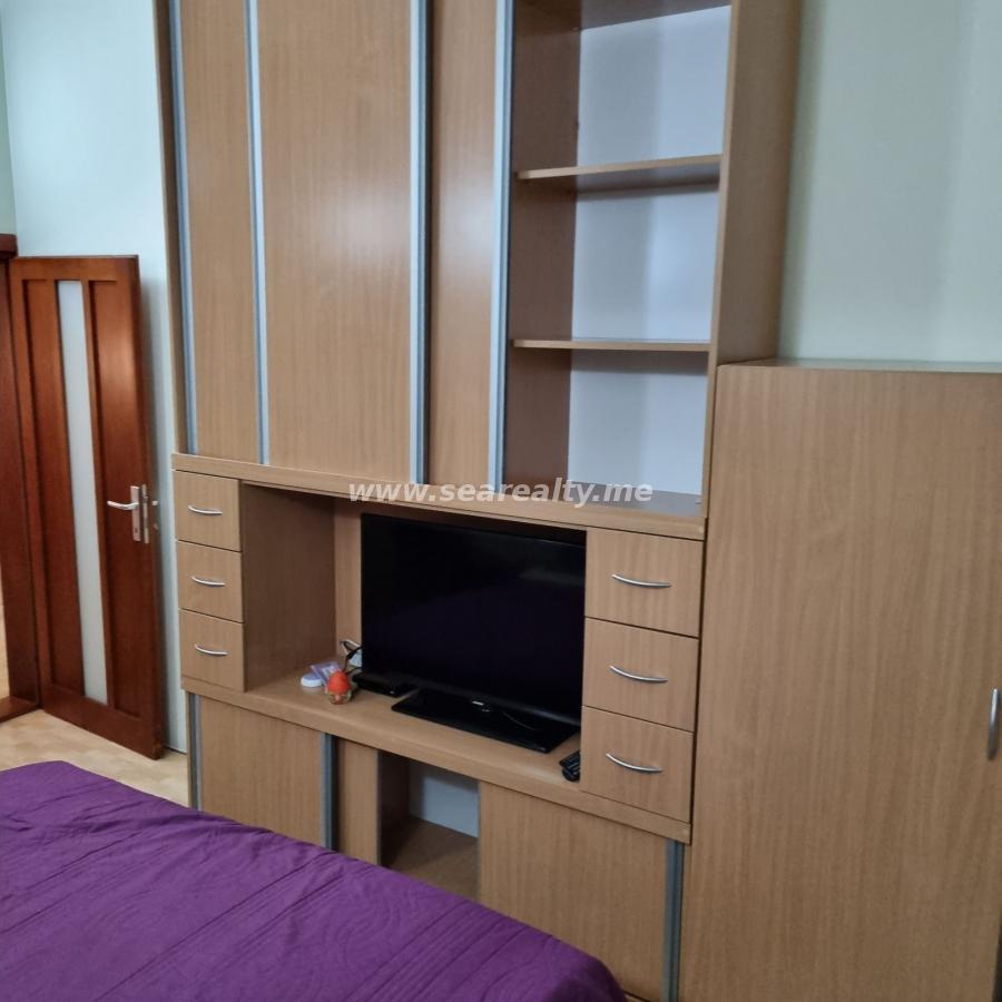 Gallery image 16