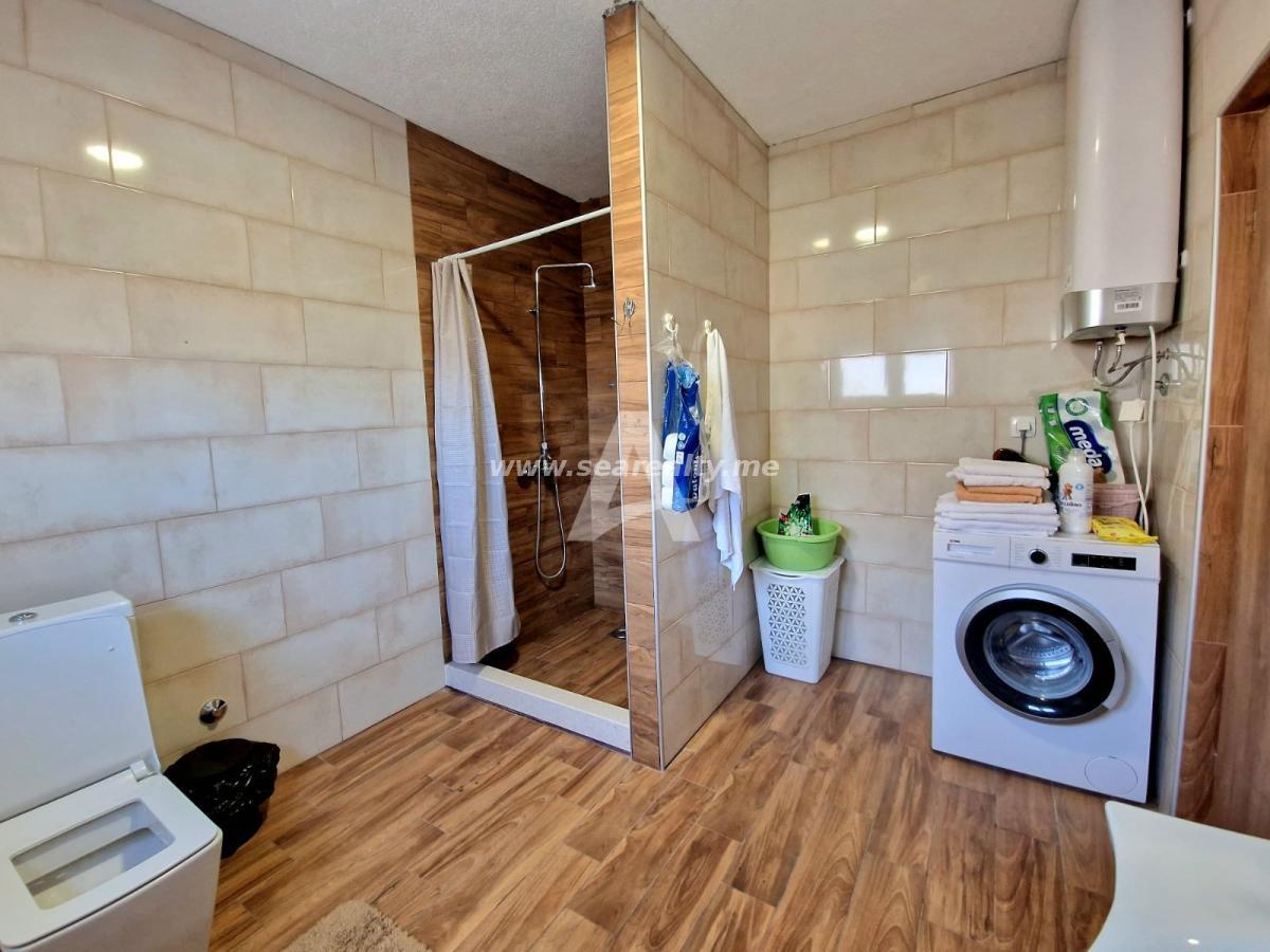 Gallery image 9