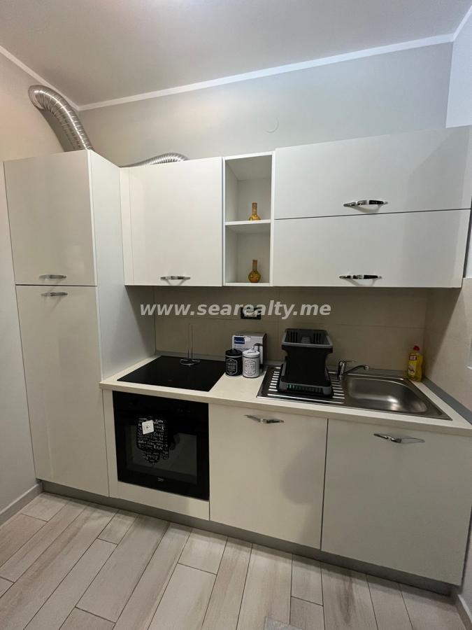 Gallery image 12