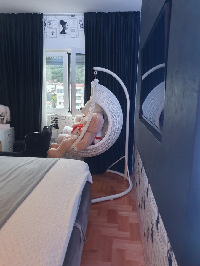 Gallery image 10