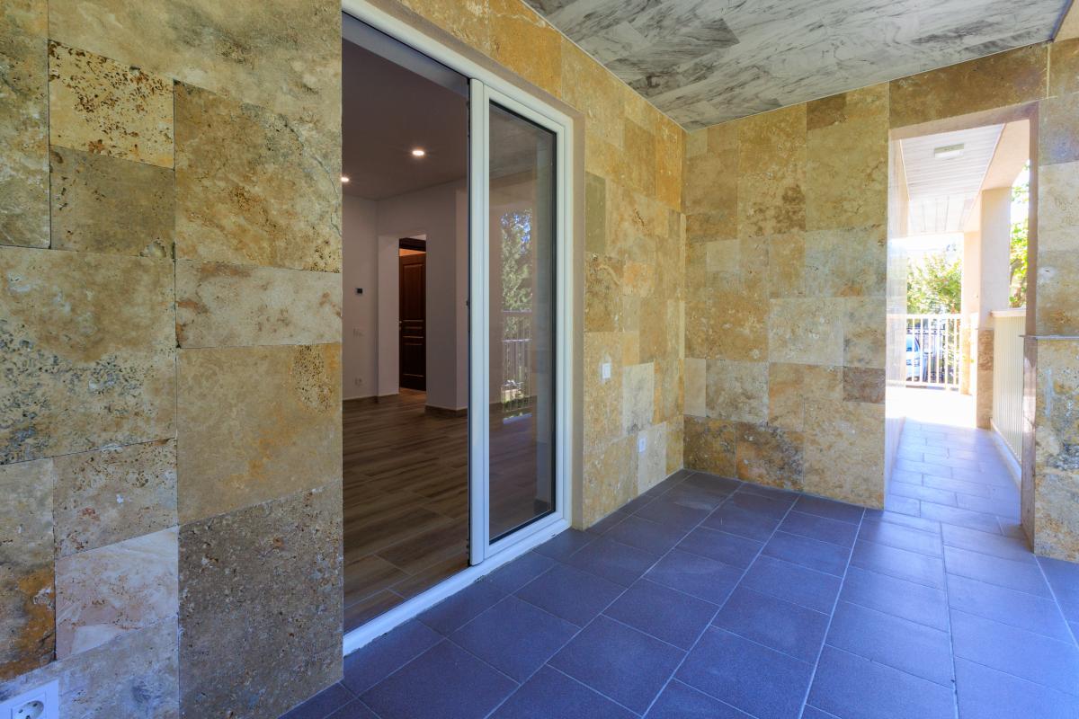 Gallery image 14