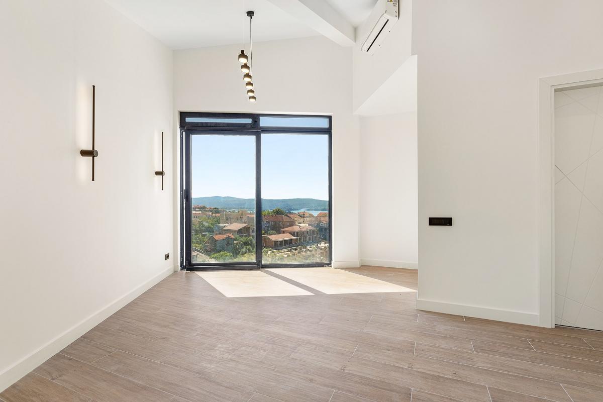 Gallery image 13