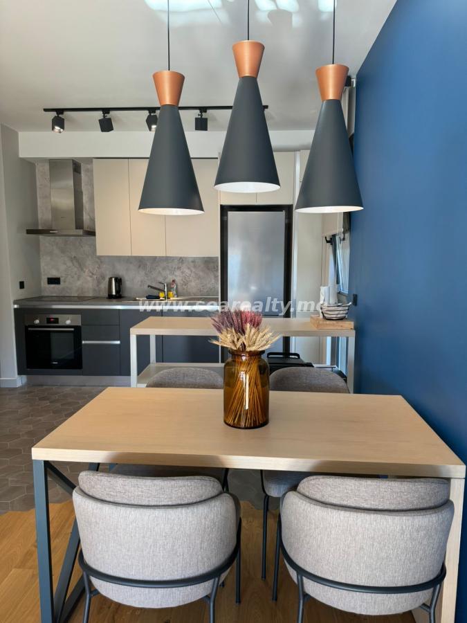 Gallery image 12