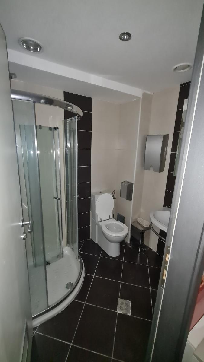 Gallery image 18