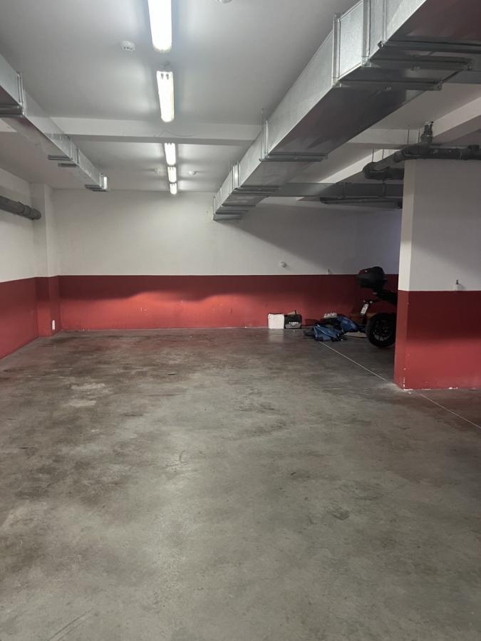 Gallery image 15