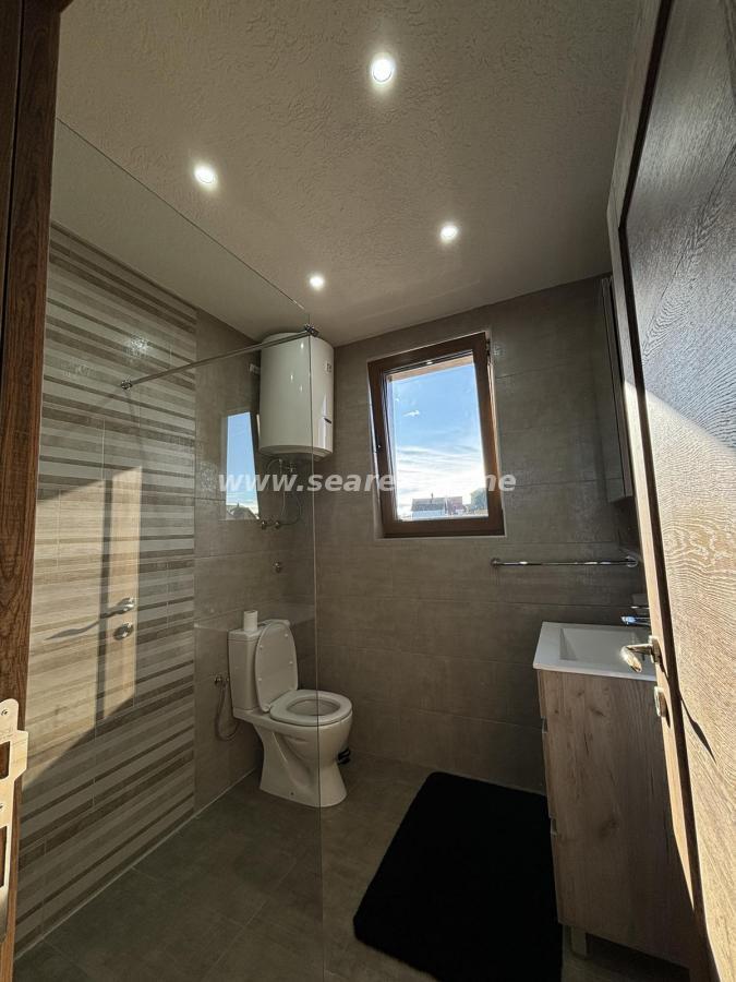 Gallery image 13