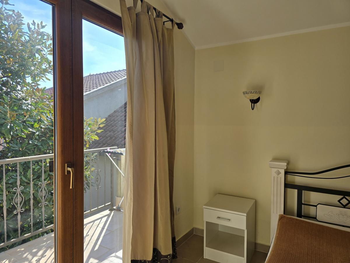 Gallery image 17