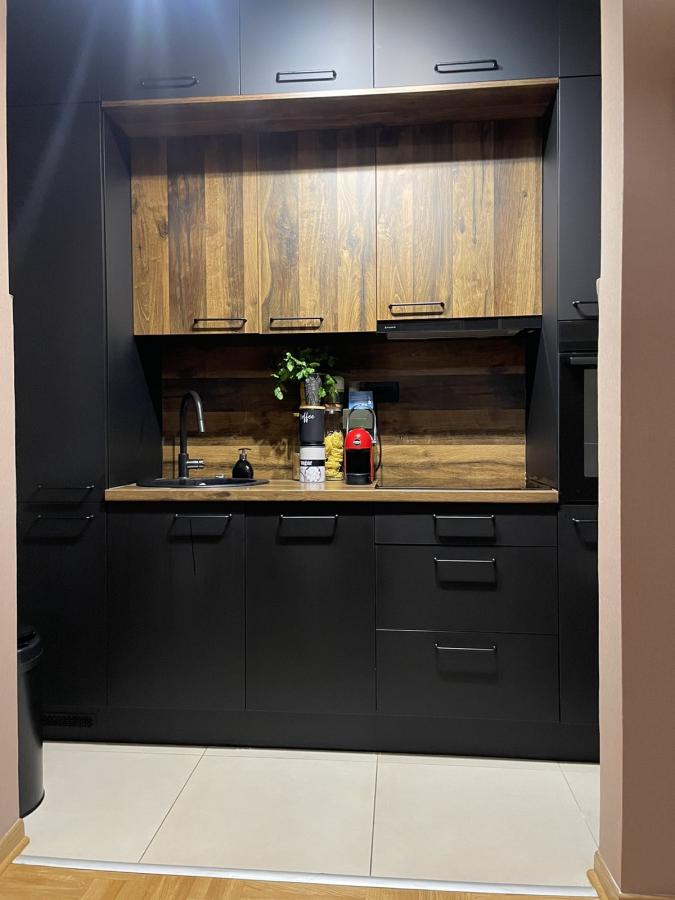 Gallery image 7