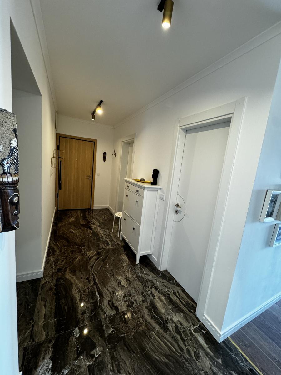 Gallery image 25