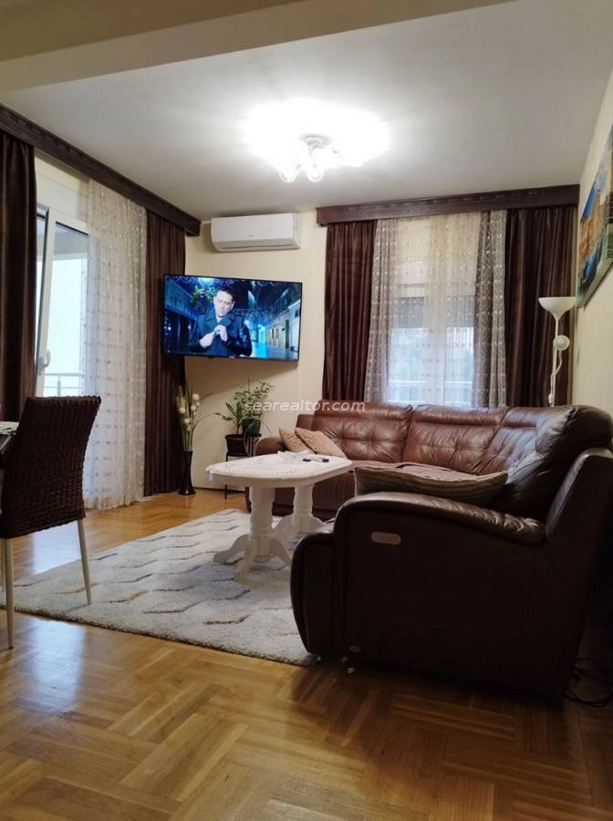 Gallery image 13
