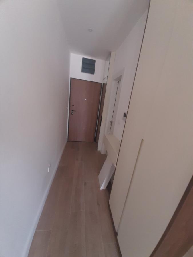 Gallery image 12