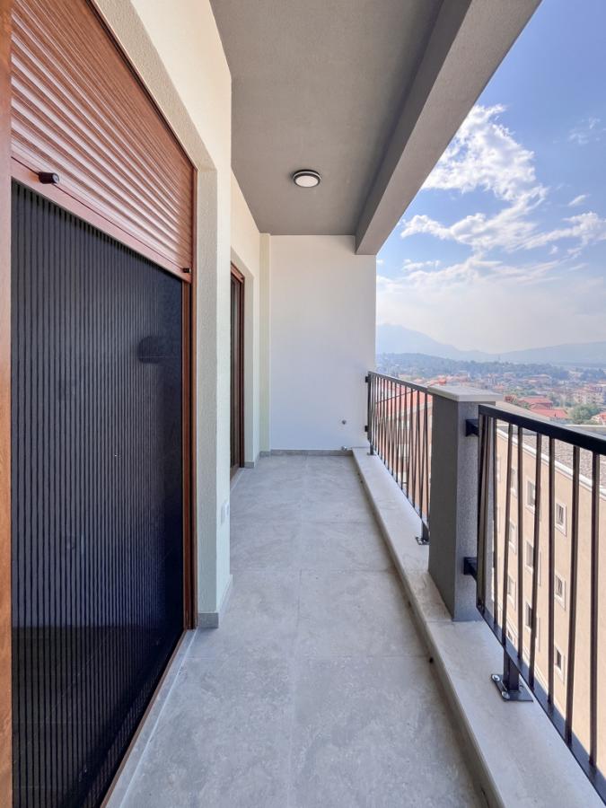 Gallery image 12