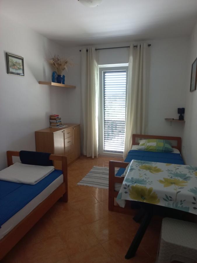 Gallery image 12