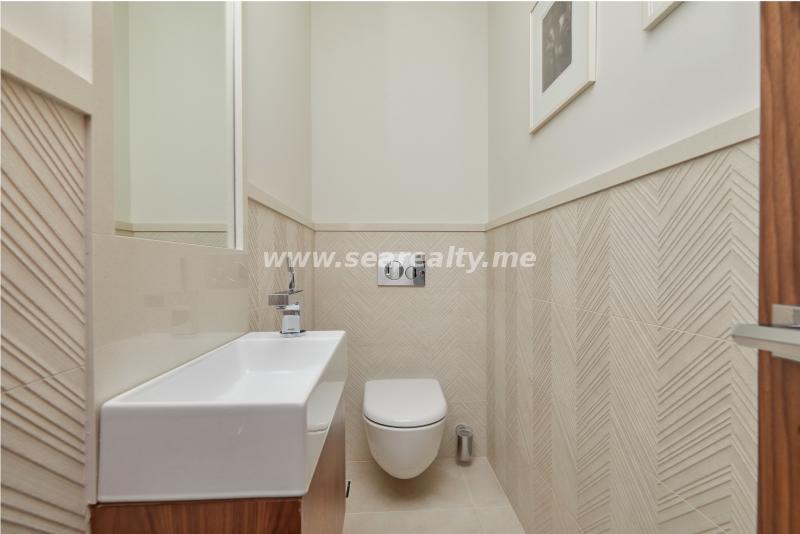 Gallery image 25
