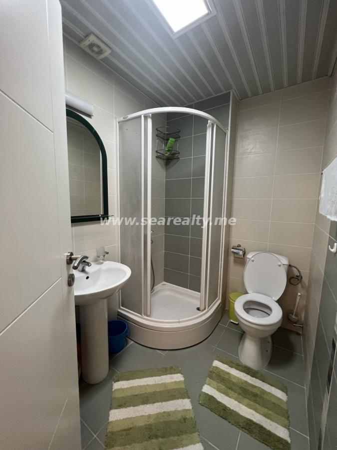 Gallery image 6
