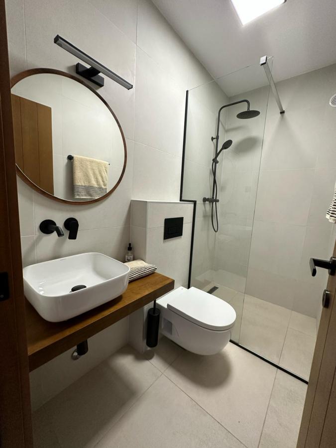Gallery image 13