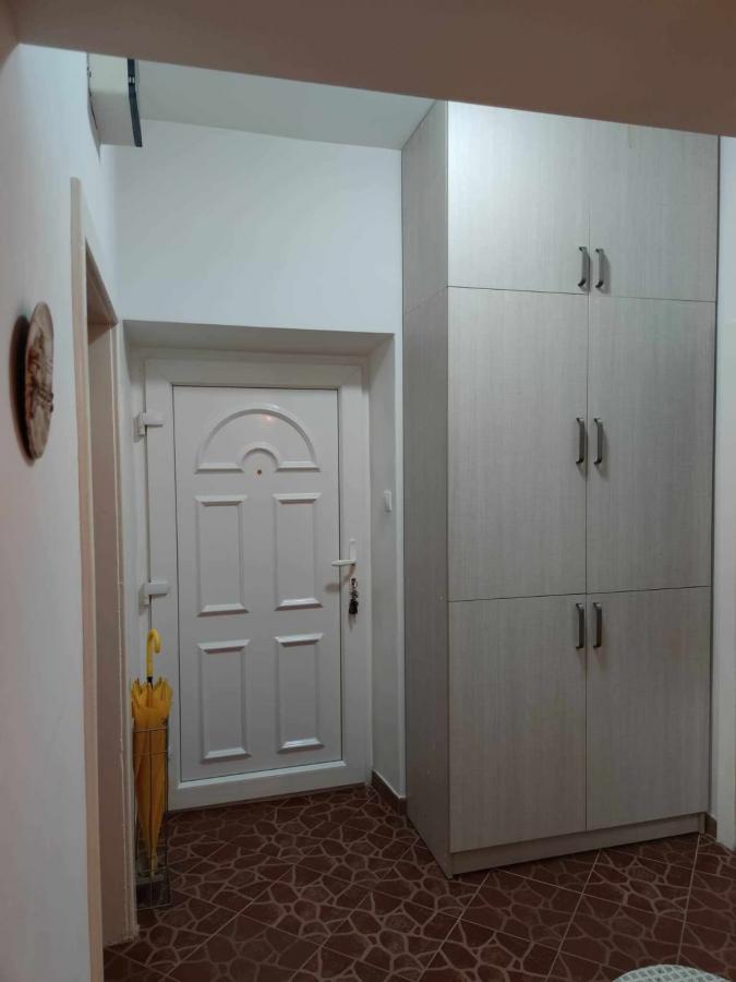 Gallery image 10