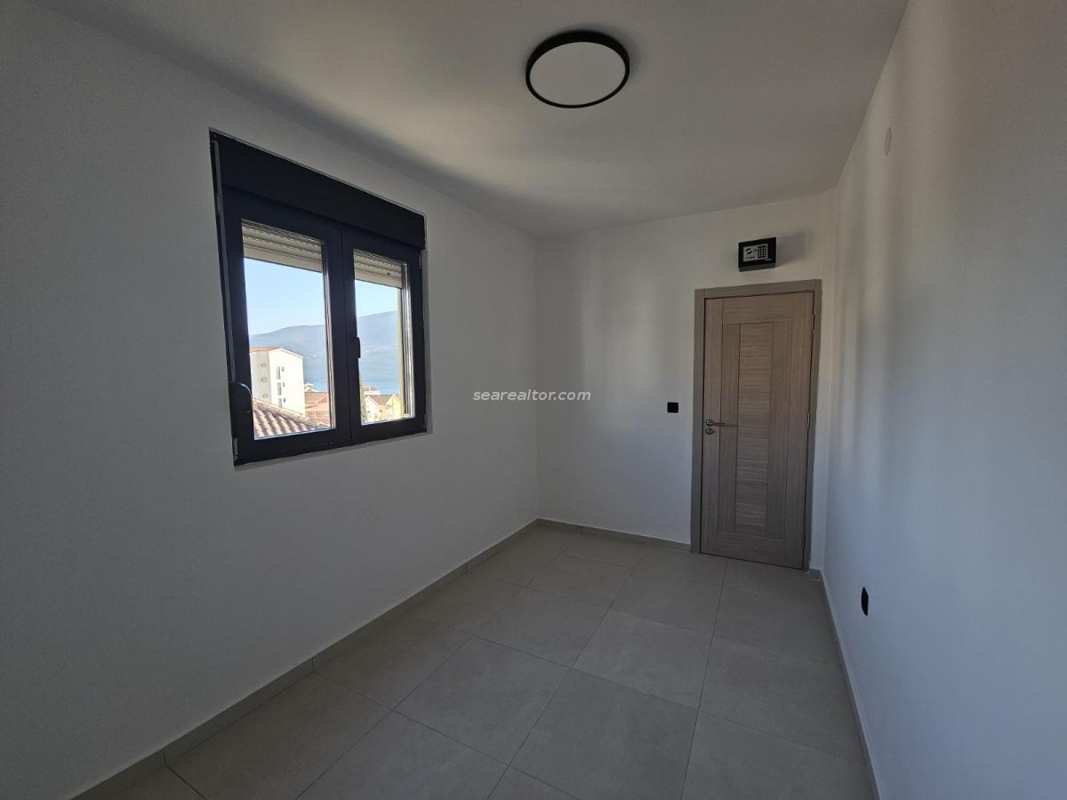 Gallery image 10