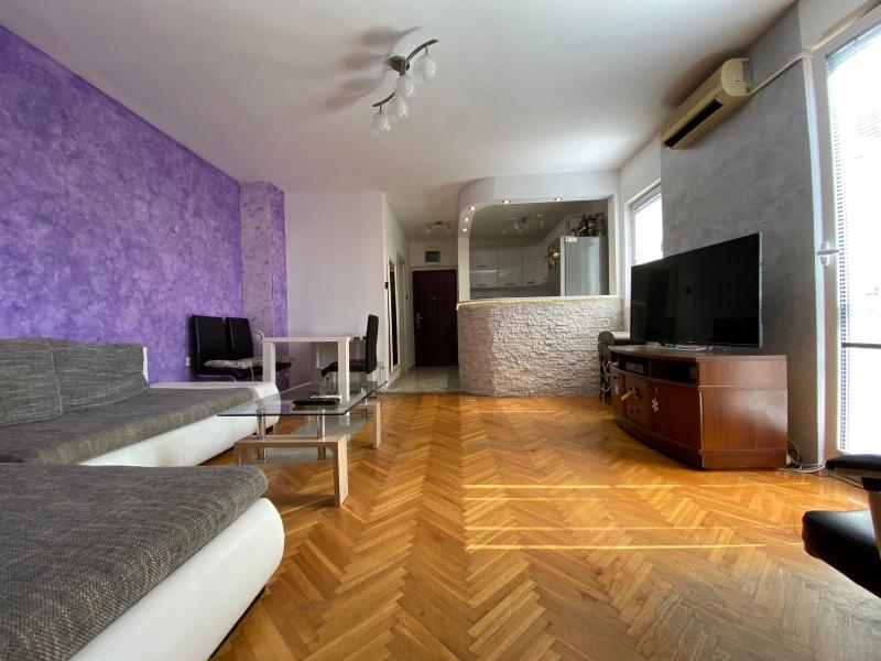 Gallery image 7