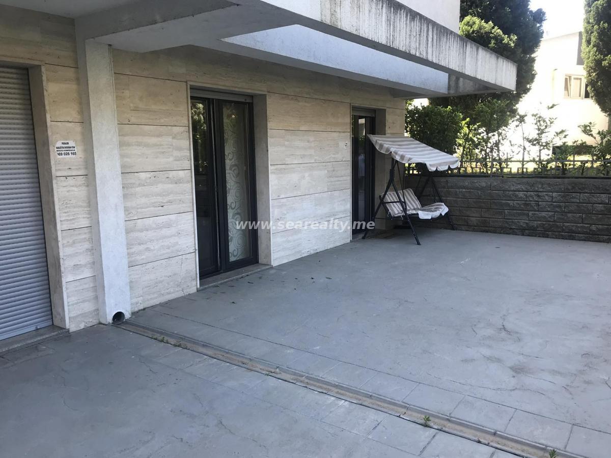Gallery image 13