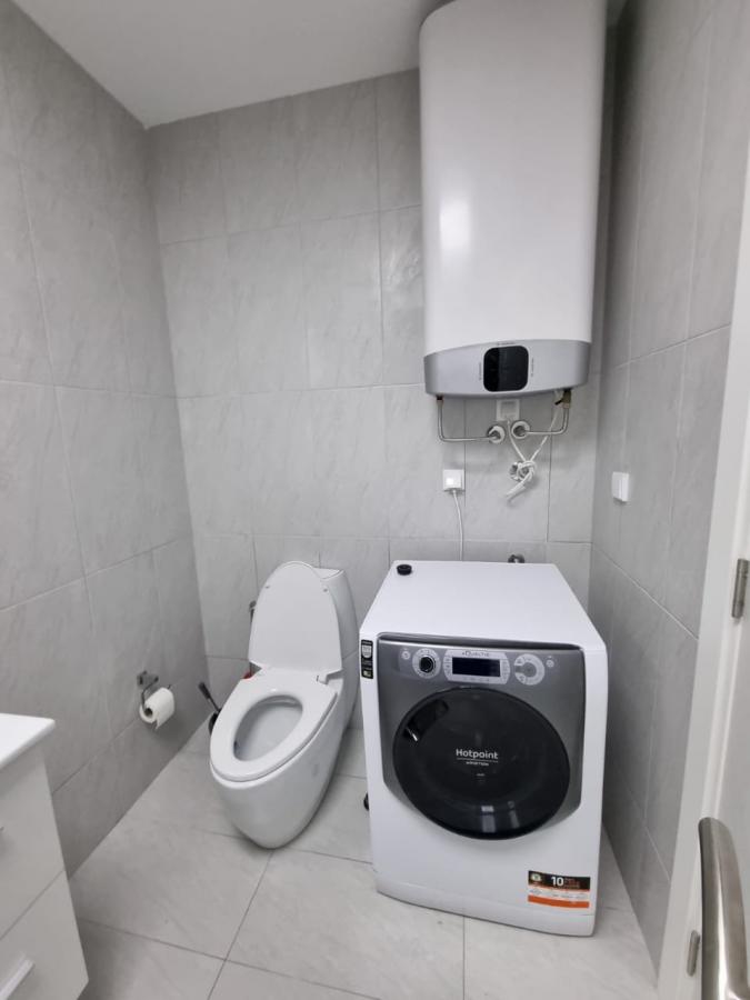 Gallery image 10