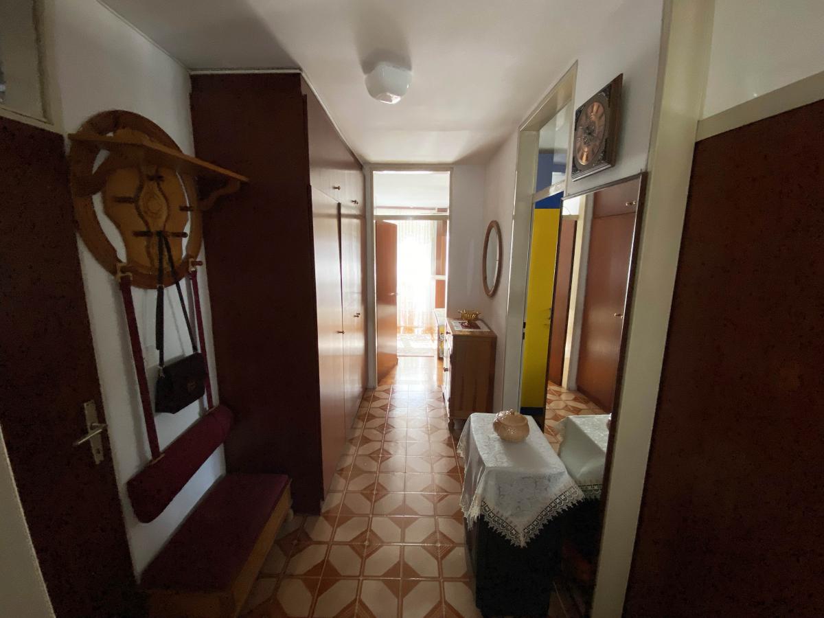 Gallery image 11