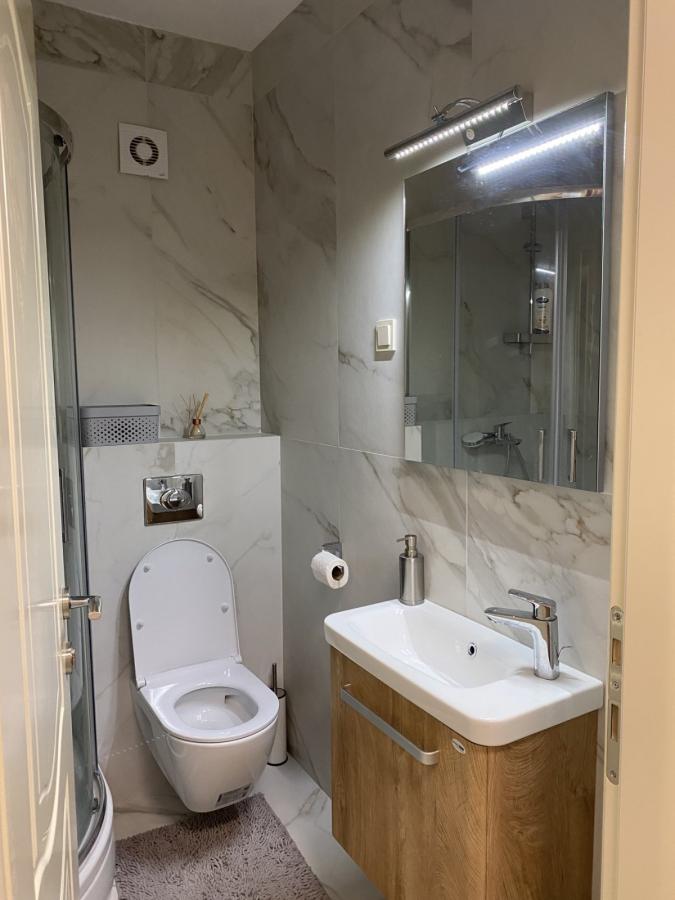 Gallery image 9