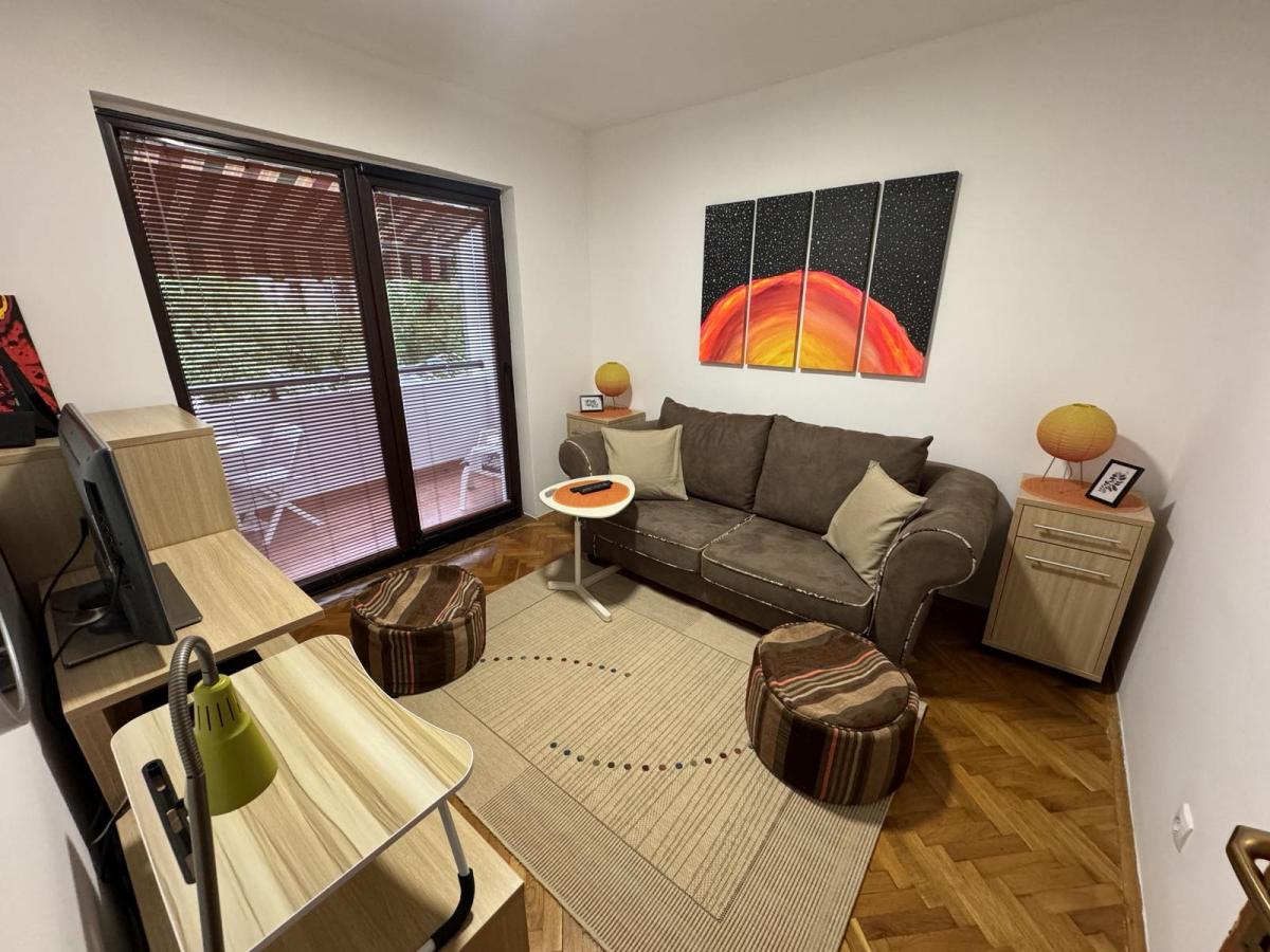 Gallery image 6