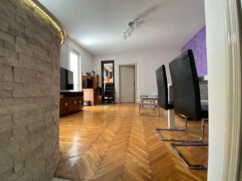 Gallery image 6