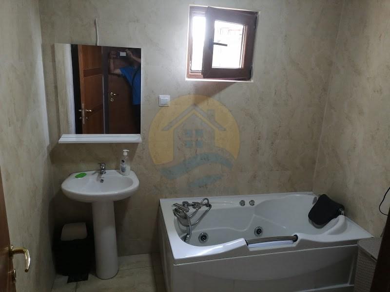 Gallery image 21