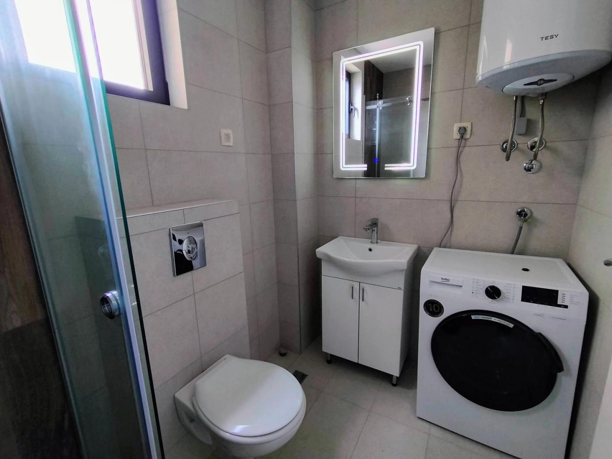 Gallery image 11