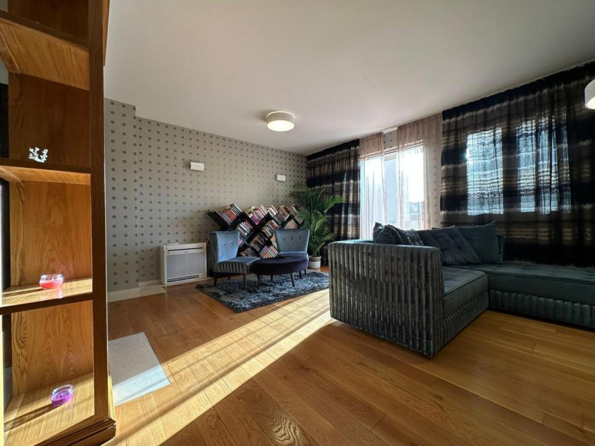 Gallery image 5