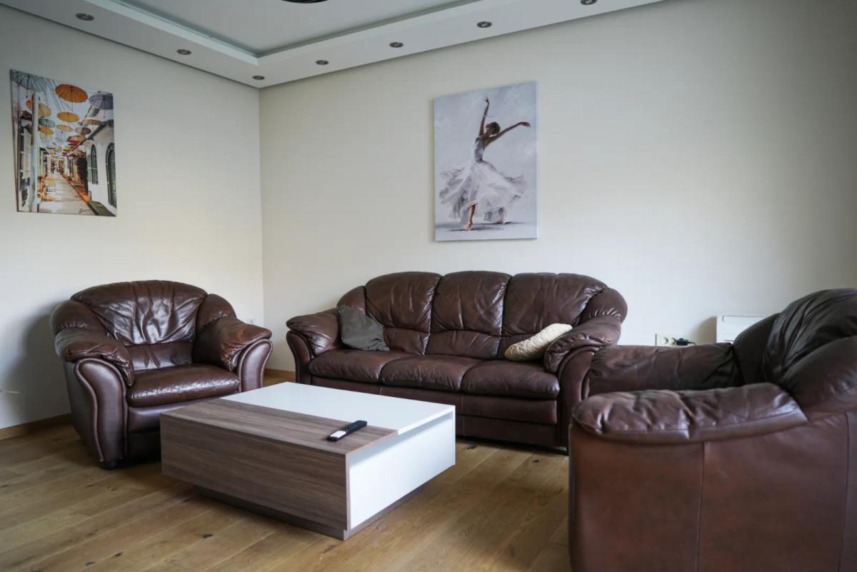 Gallery image 7