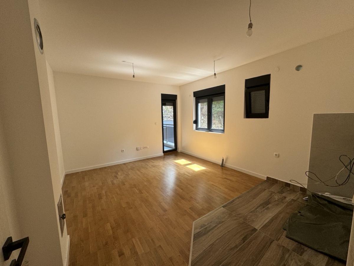 Gallery image 11