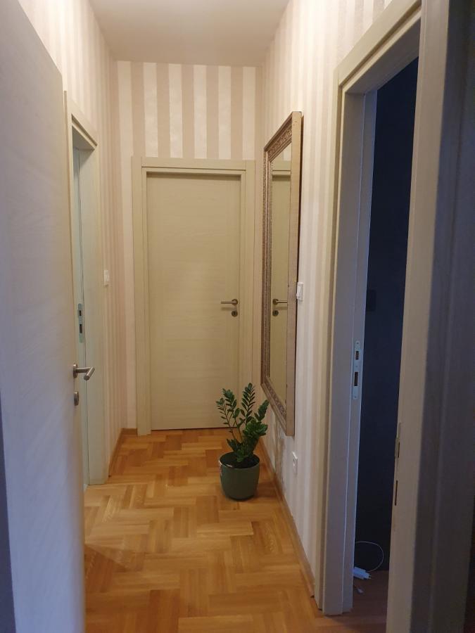 Gallery image 20