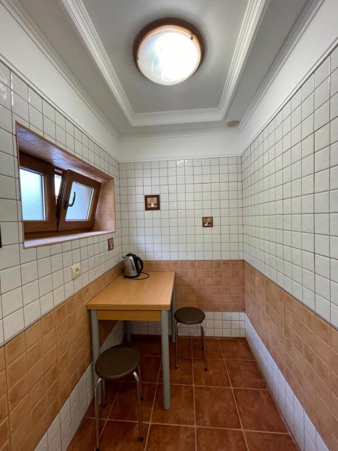 Gallery image 9