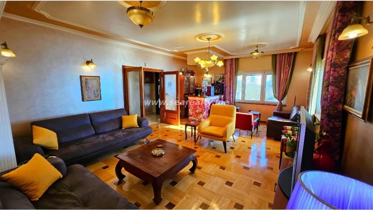 Gallery image 6