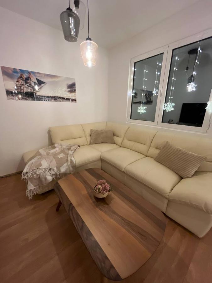 Gallery image 2