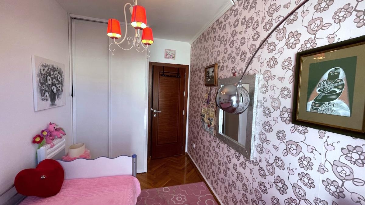 Gallery image 11