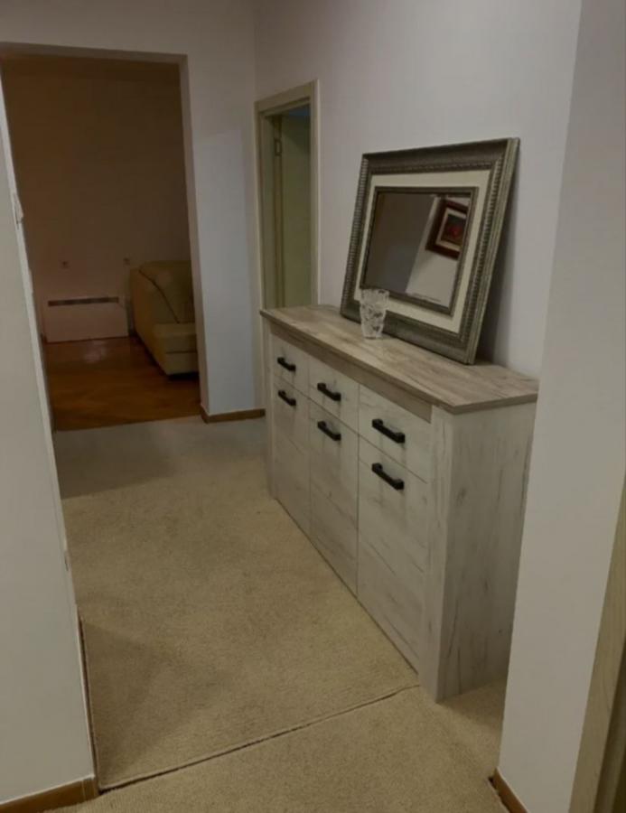 Gallery image 8