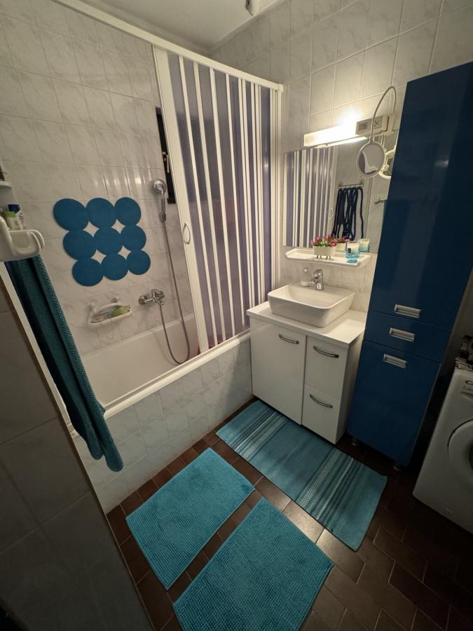 Gallery image 11