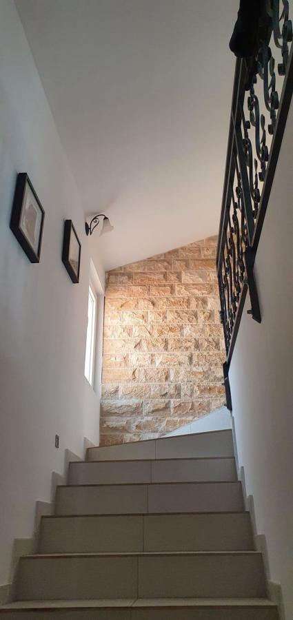 Gallery image 12