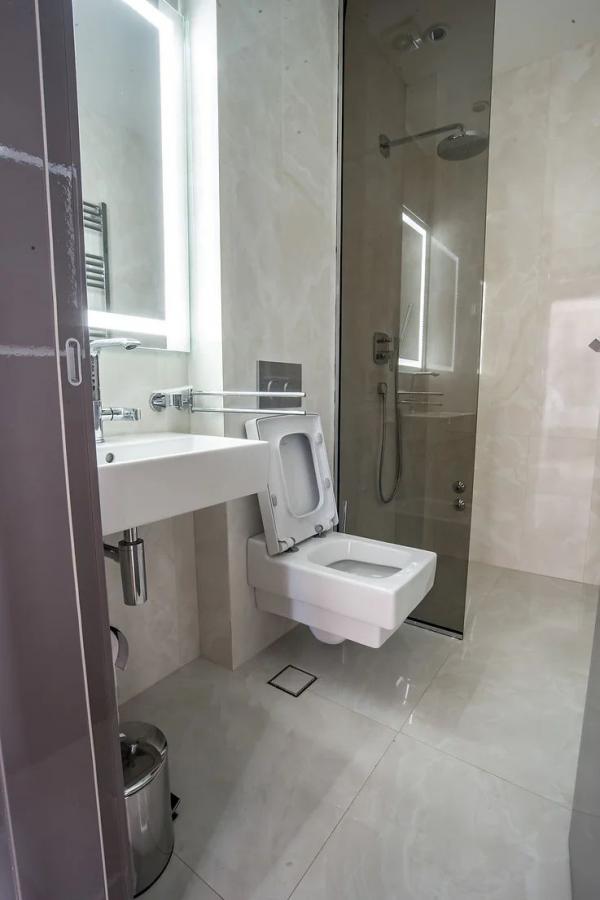 Gallery image 13