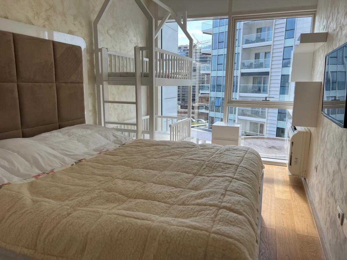 Gallery image 13
