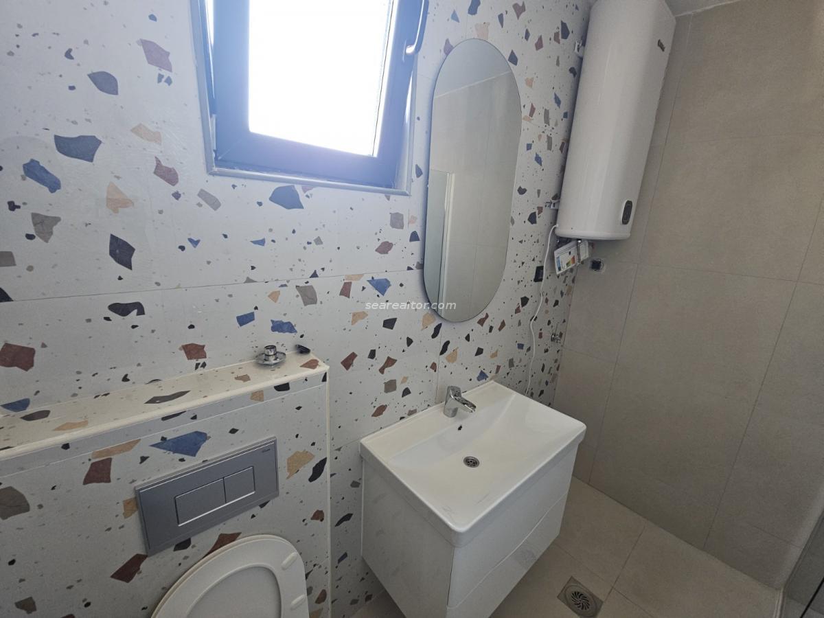 Gallery image 12