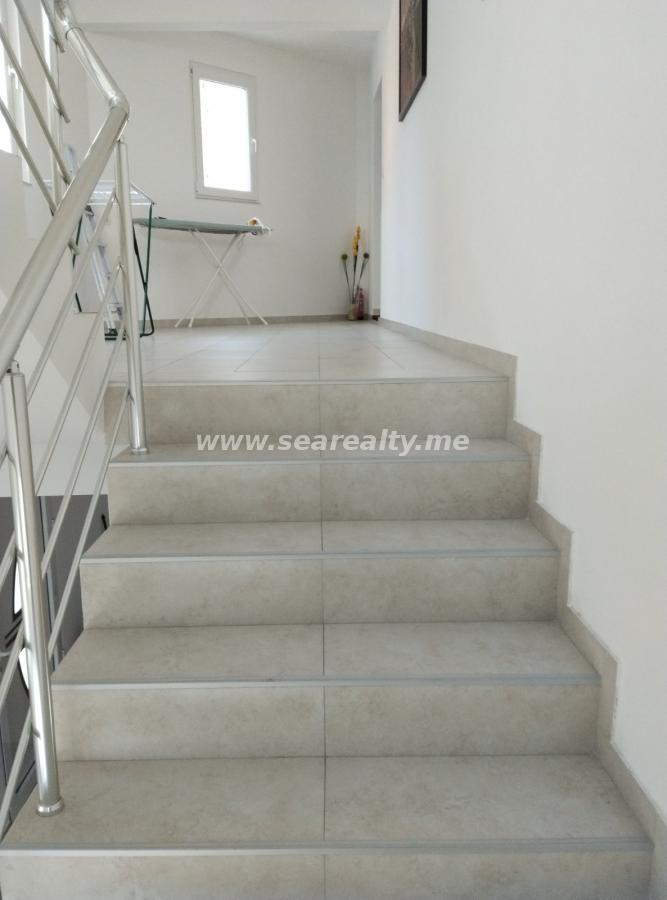 Gallery image 35