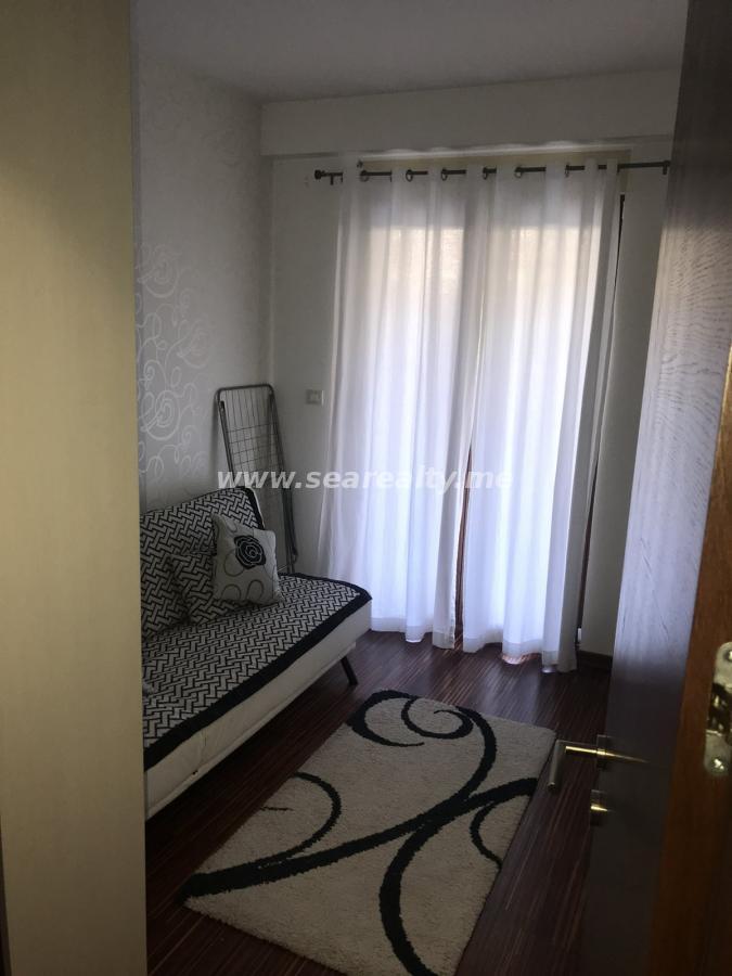 Gallery image 15